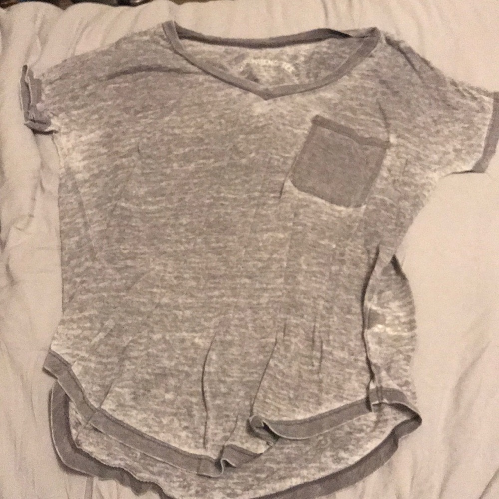 Girlfriend tee